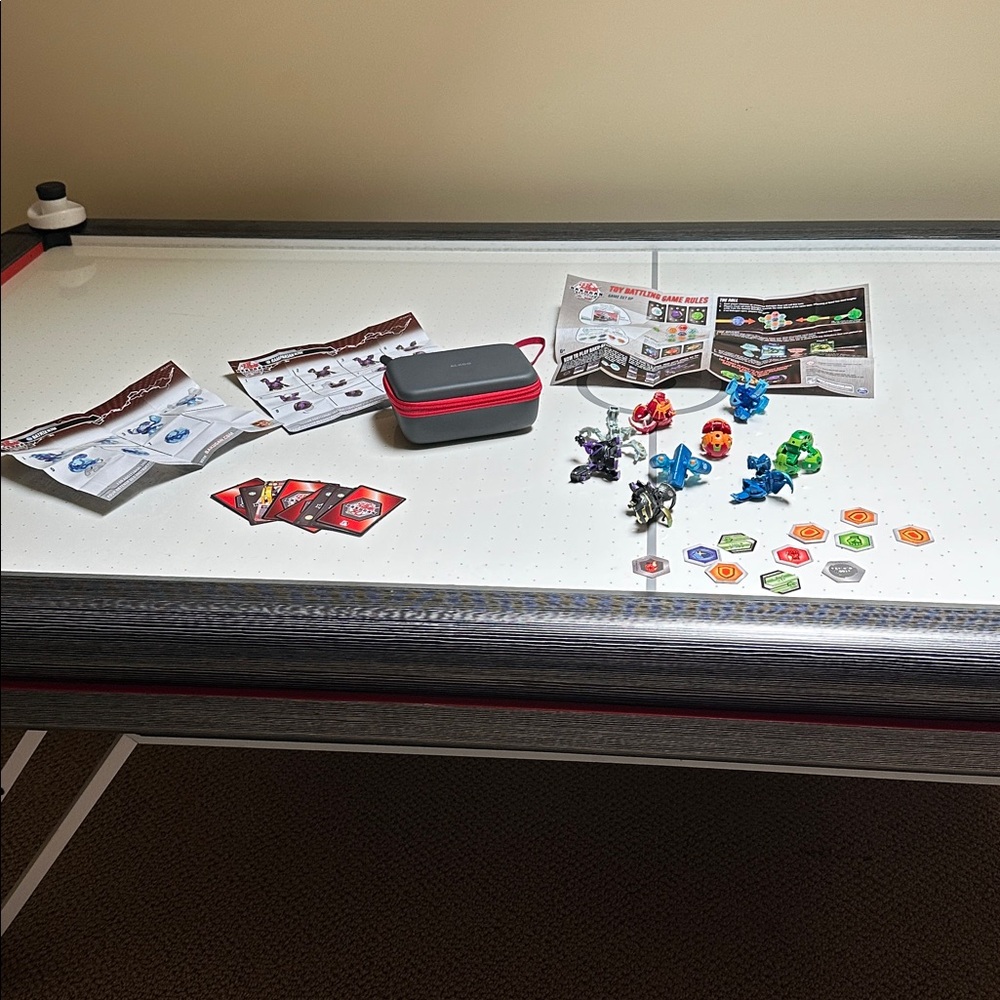 Bakugan Battle Arena Set with Figures and Cards